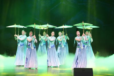 大地情深暖灣區(qū)，群眾文藝綻芳華 —— 記全國(guó)優(yōu)秀群眾文藝作品示范性巡演深圳專(zhuān)場(chǎng)